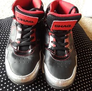 - SHAQ BASKETBALL SNEAKERS